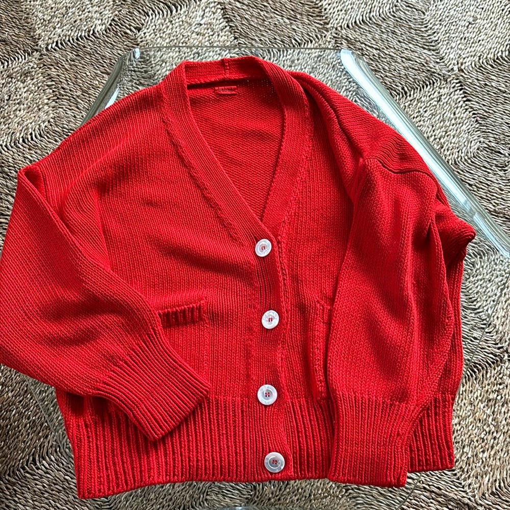 Excellent used Babaa sweater.